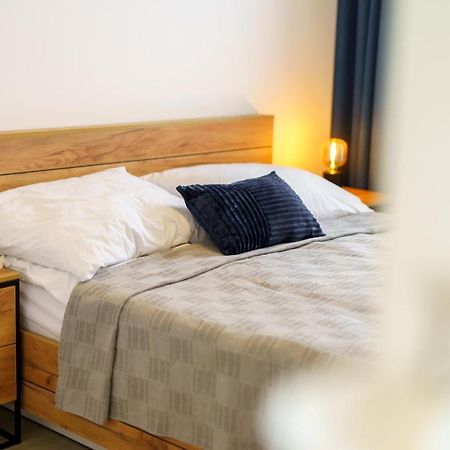 Sunset Resort - Apartament Florencja กชึชโบโว ภายนอก รูปภาพ