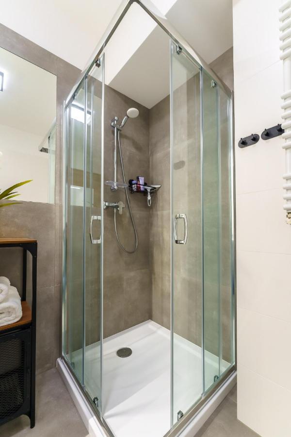 Sunset Resort - Apartament Florencja กชึชโบโว ภายนอก รูปภาพ