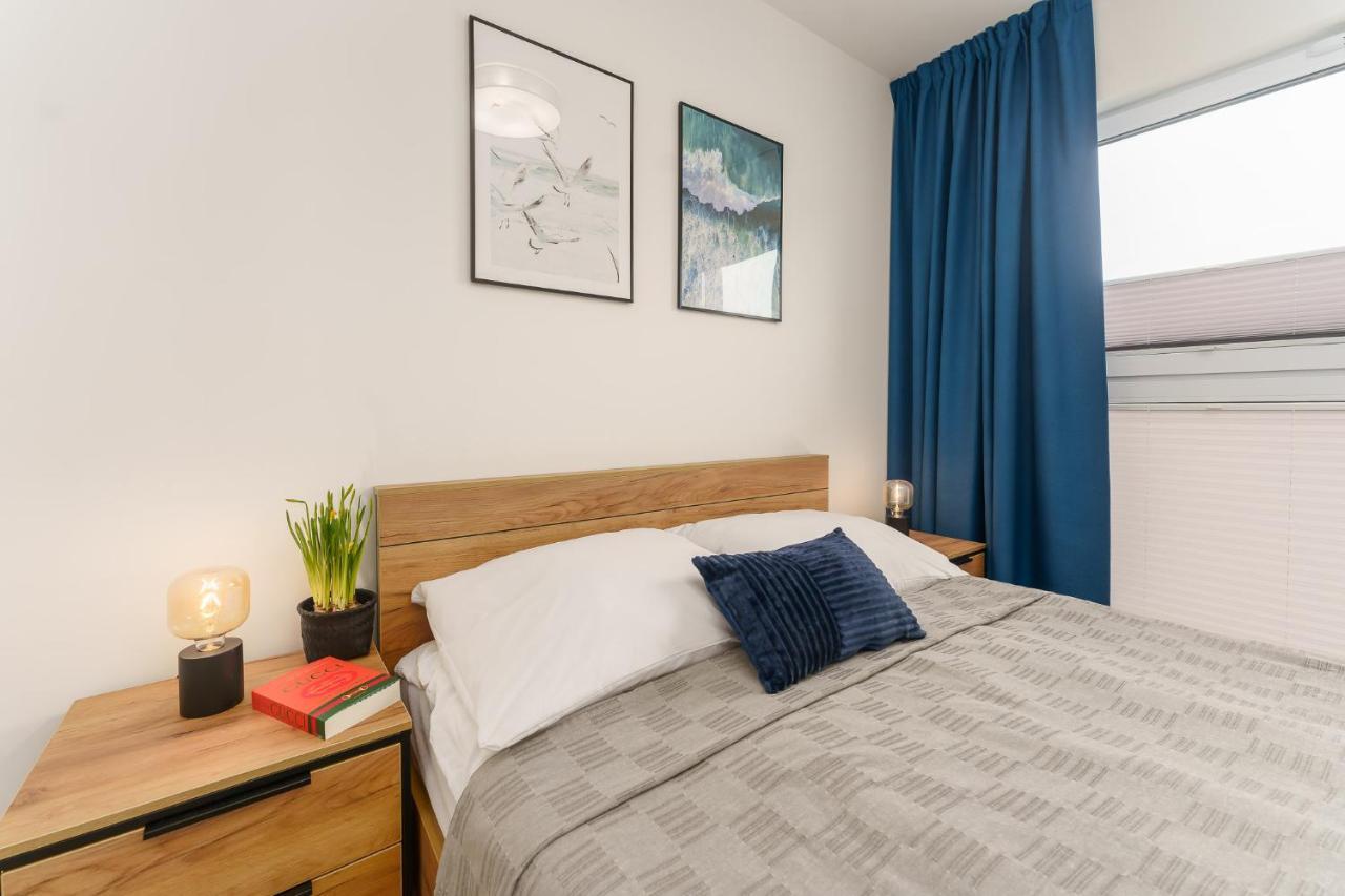 Sunset Resort - Apartament Florencja กชึชโบโว ภายนอก รูปภาพ