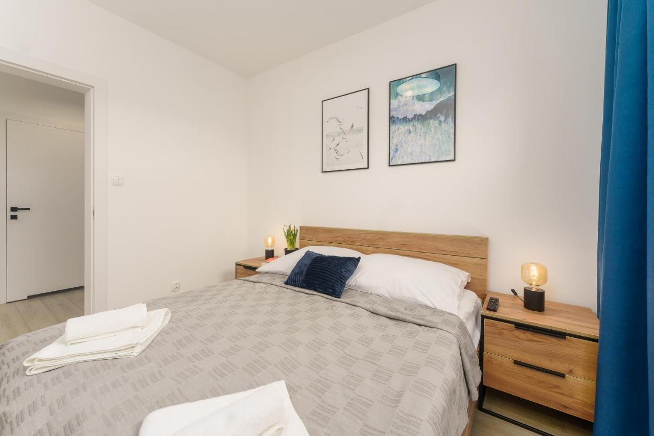 Sunset Resort - Apartament Florencja กชึชโบโว ภายนอก รูปภาพ